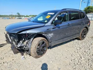 Volkswagen Tiguan 2.0L 4 2023