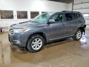 Toyota Highlander 3.5L 6 2013