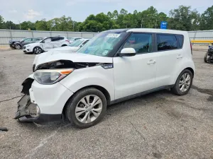 Kia Soul 2.0L 4 2016