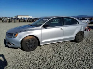 Volkswagen Jetta 2.0L 4 2011