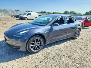 Tesla Model 3 2018