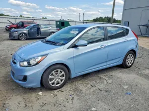 Hyundai Accent 1.6L 4 2013