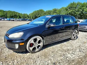 Volkswagen Golf 2.0L 4 2012