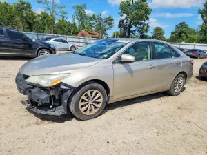 Toyota Camry 2.5L 4 2015