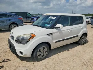 Kia Soul 1.6L 4 2013