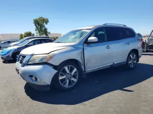 Nissan Pathfinder 3.5L 6 2014