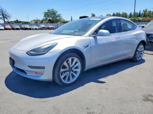 Tesla Model 3 2018