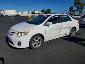 Toyota Corolla 1.8L 4 2011