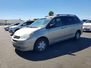 Toyota Sienna 3.3L 6 2005