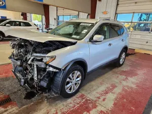 Nissan Rogue 2.5L 4 2015
