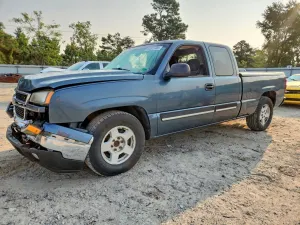 Chevrolet Silverado 1500 4.8L 8 2006