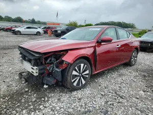 Nissan Altima SV 2.5L 4 2019