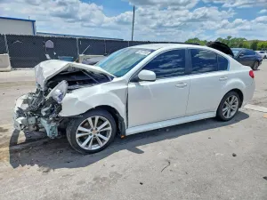 Subaru Legacy 2.5L 4 2013