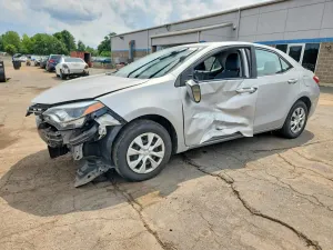 Toyota Corolla 1.8L 4 2015