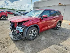 Toyota Highlander 3.5L 6 2021