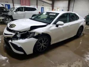 Toyota Camry 2.5L 4 2021