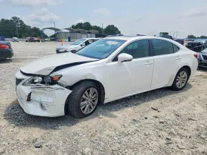 Lexus ES 3.5L 6 2015