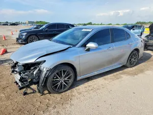 Toyota Camry 2.5L 4 2023