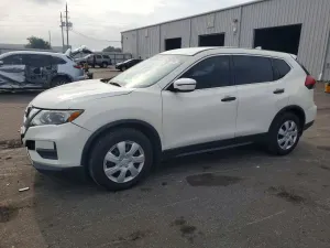Nissan Rogue 2.5L 4 2017