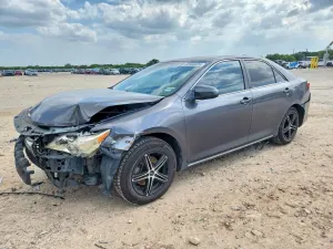 Toyota Camry 2.5L 4 2014