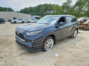 Toyota Highlander 2.4L 4 2023
