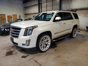 Cadillac Escalade 6.2L 8 2015