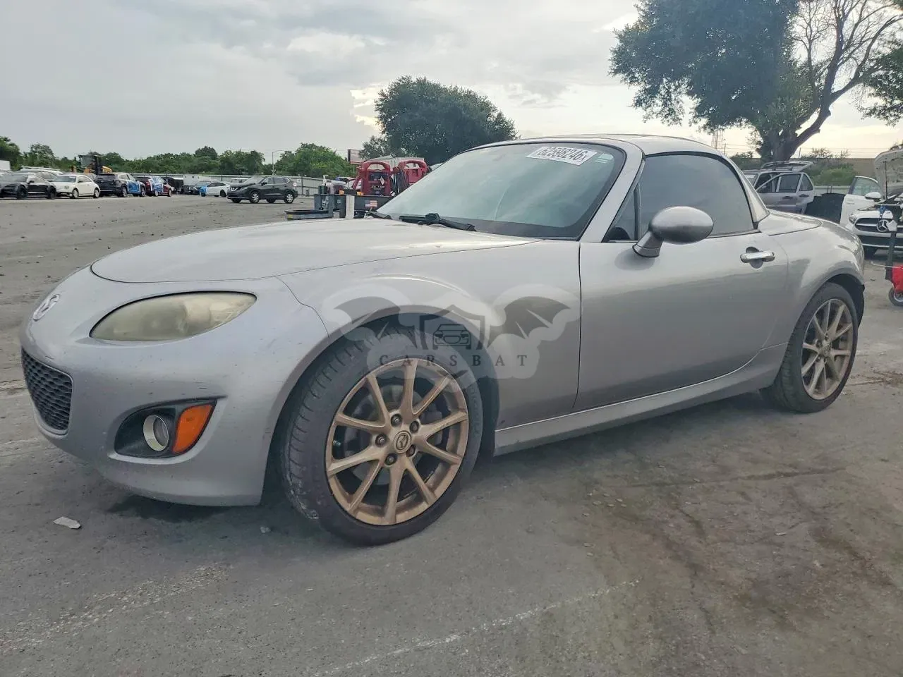 Mazda MX-5 (Miata) 2.0L 4 2012