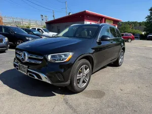Mercedes-Benz GLC 2.0L 4 2021
