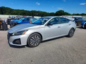 Nissan Altima 2.5L 4 2025