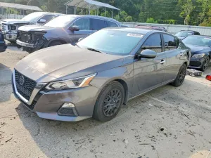 Nissan Altima 2.5L 4 2020