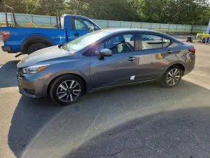 Nissan Versa 1.6L 4 2025