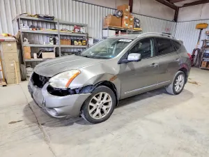 Nissan Rogue 2.5L 4 2013