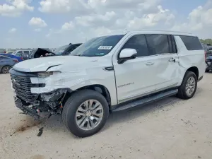 GMC Yukon 3.0L 6 2023