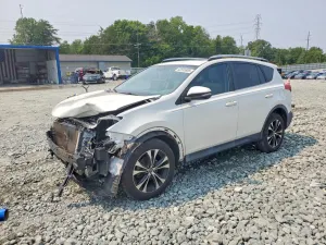 Toyota Rav4 2.5L 4 2015
