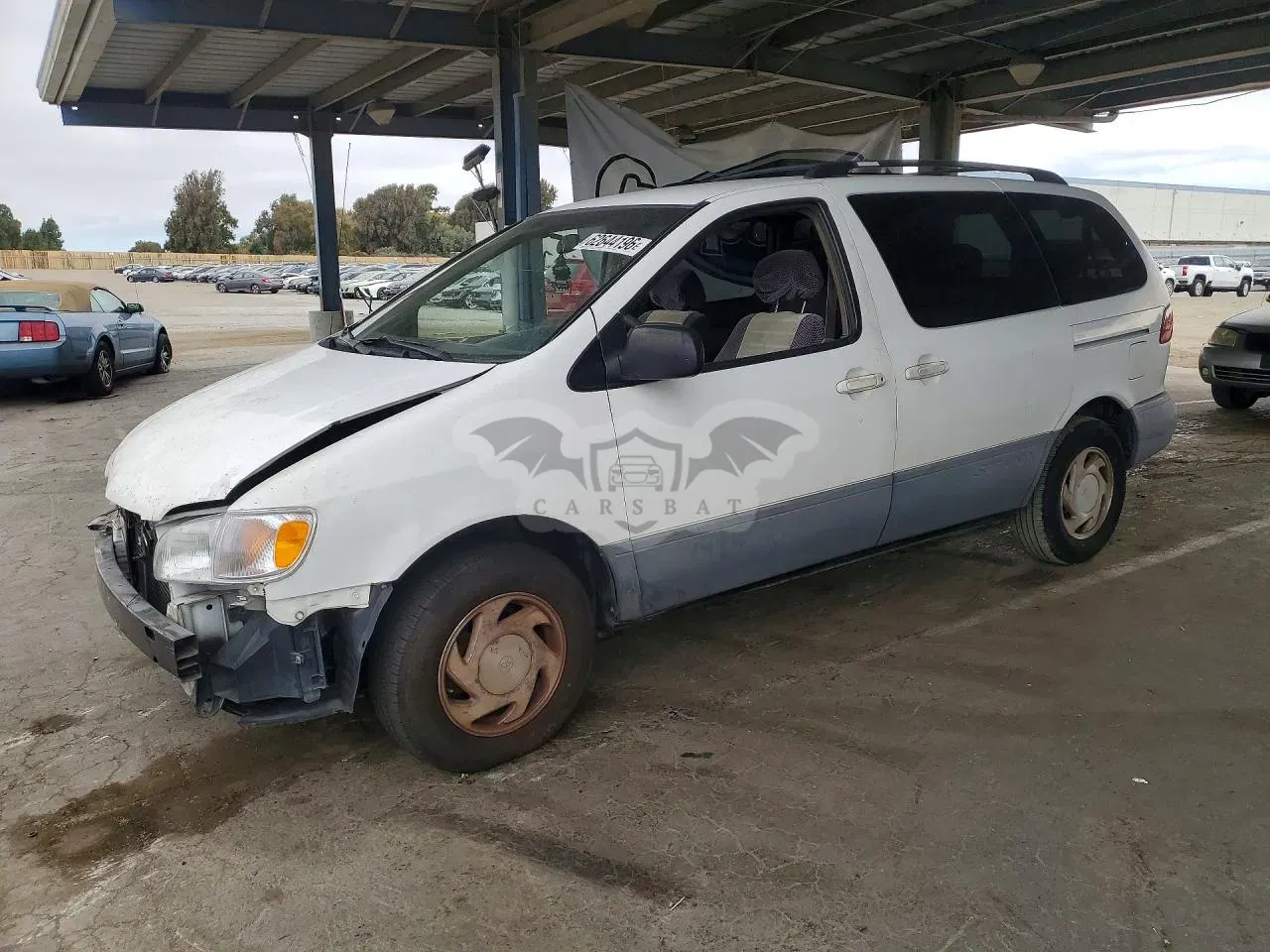 Toyota Sienna 3.0L 6 1999