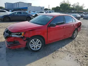 Volkswagen Jetta 2L 4 2015