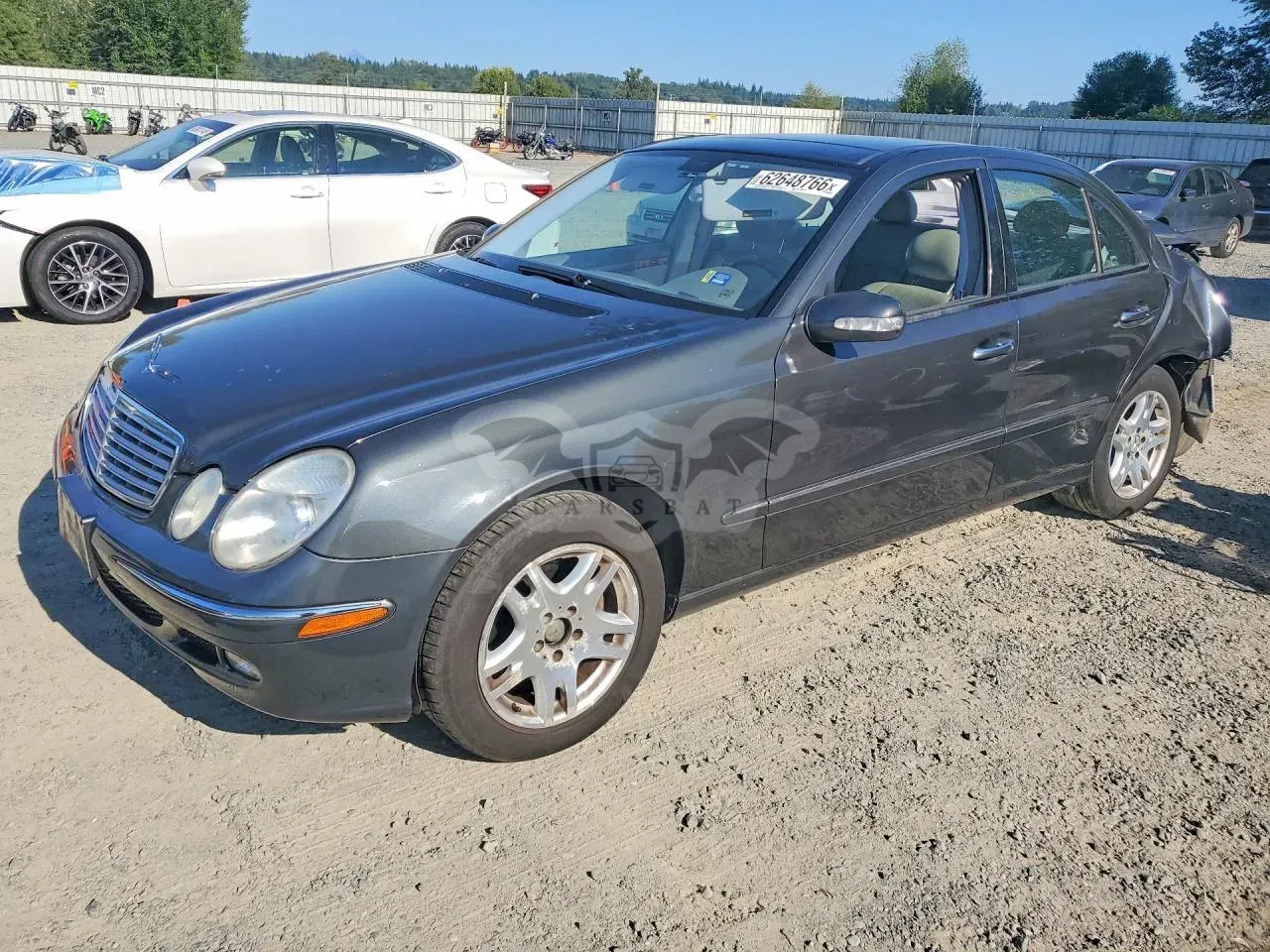 Mercedes-Benz E 3.2L 6 2003