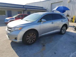 Toyota Venza 2.7L 4 2015