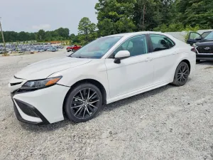 Toyota Camry 2.5L 4 2021