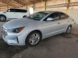 Hyundai Elantra 2.0L 4 2019
