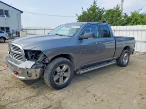 RAM 1500 5.7L 8 2013