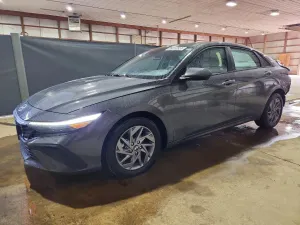 Hyundai Elantra 2.0L 4 2024