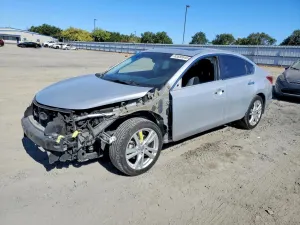 Nissan Altima 3.5L 6 2013