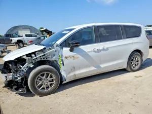 Chrysler Pacifica 3.6L 6 2026