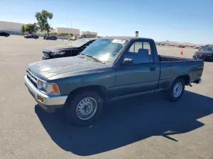 Toyota Hilux 2.4L 4 1993