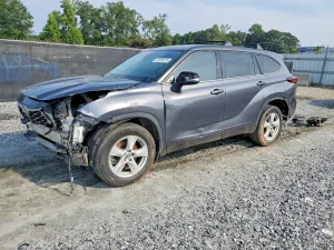 Toyota Highlander 3.5L 6 2020