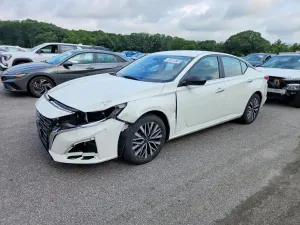 Nissan Altima 2.5L 4 2025