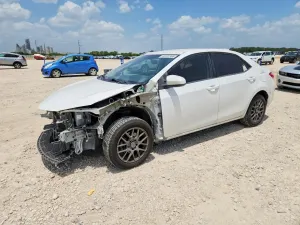 Toyota Corolla 1.8L 4 2015