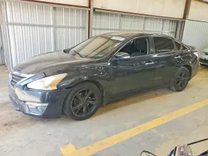 Nissan Altima 2.5L 4 2015