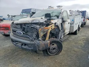 Ford F550 6.7L 8 2017